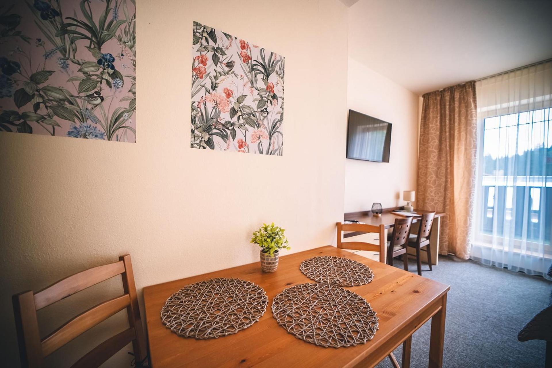 Wellness & Spa Hotel Certov Extérieur photo